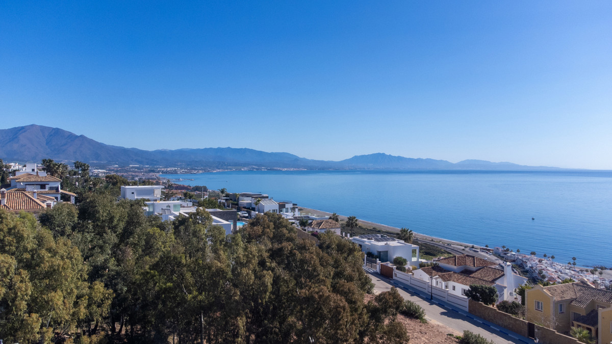 Huis te koop in La Duquesa | 4 slaapkamers H5140969