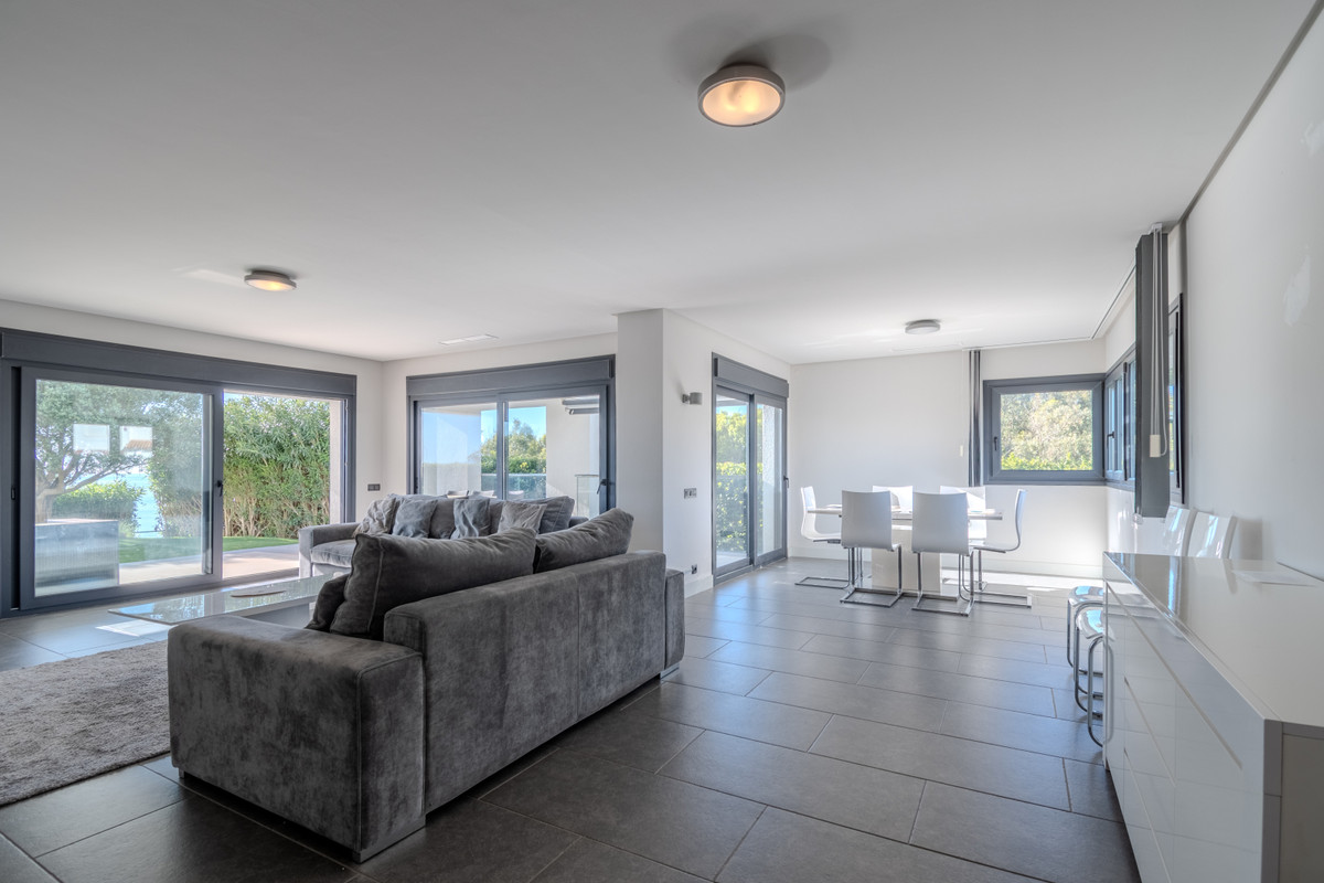 Huis te koop in La Duquesa | 4 slaapkamers H5140969
