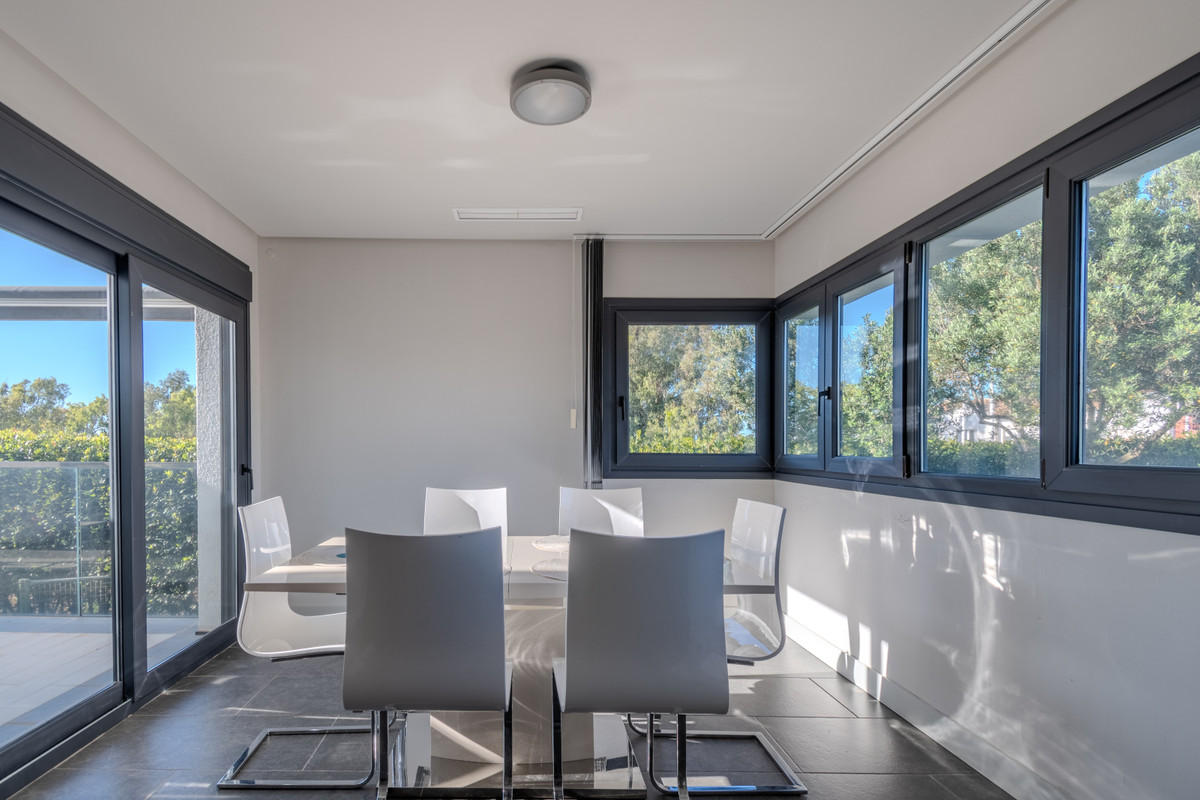Huis te koop in La Duquesa | 4 slaapkamers H5140969