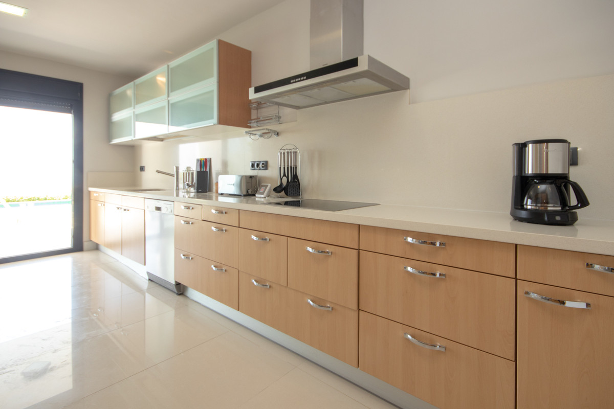 Huis te koop in La Duquesa | 4 slaapkamers H5140969