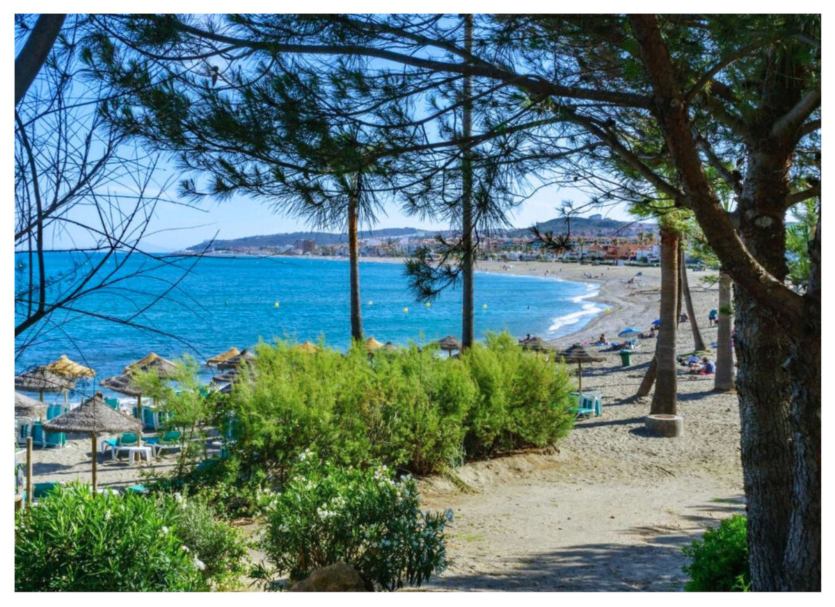 Appartement te koop in La Duquesa | 2 slaapkamers H5143027