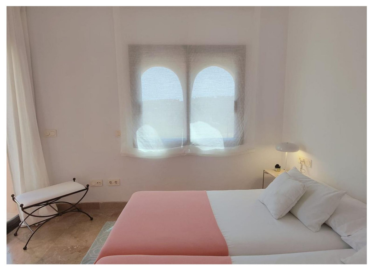 Appartement te koop in La Duquesa | 2 slaapkamers H5143027