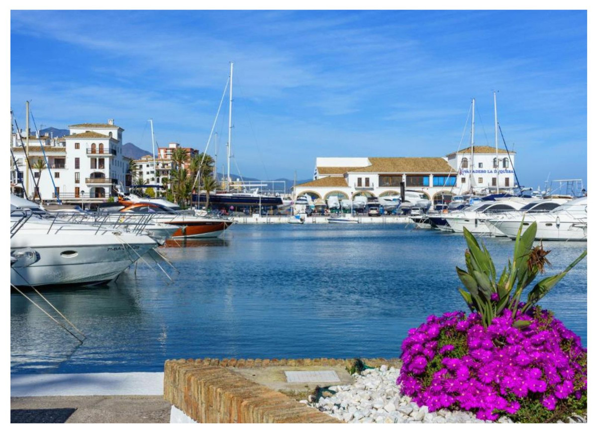 Appartement te koop in La Duquesa | 2 slaapkamers H5143027