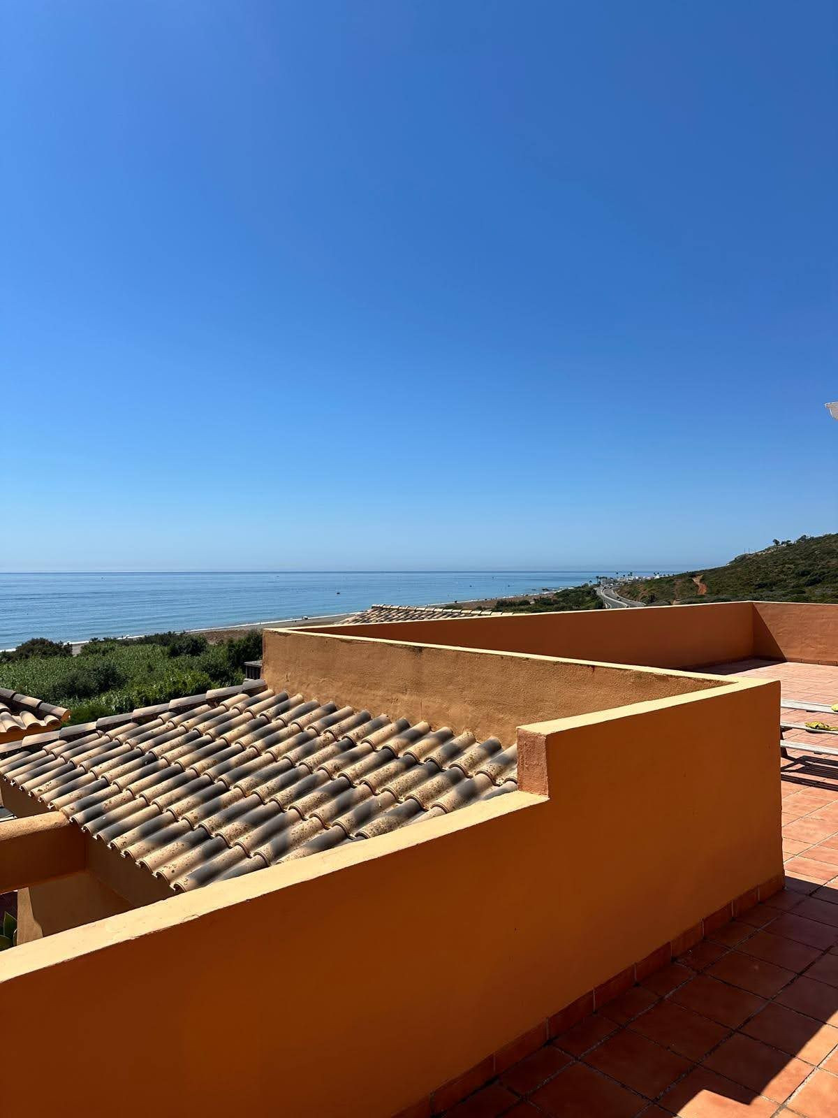 Penthouse te koop in La Duquesa | 2 slaapkamers H5143036