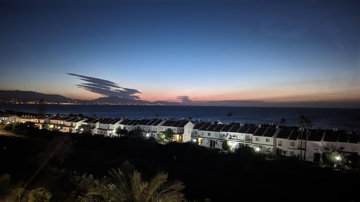Penthouse te koop in La Duquesa | 2 slaapkamers H5143036