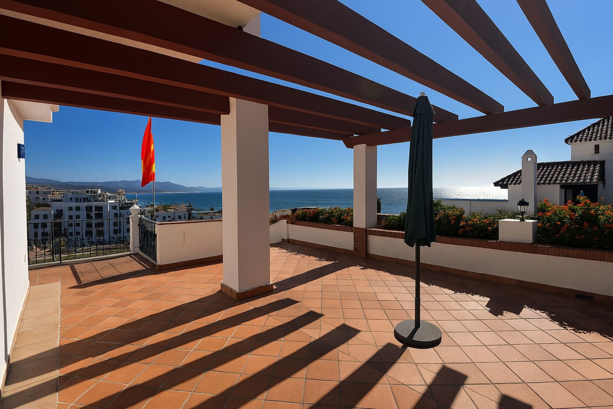Penthouse te koop in La Duquesa | 4 slaapkamers H5150743