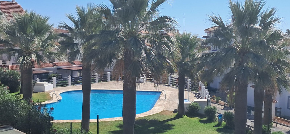 Appartement te koop in La Duquesa | 2 slaapkamers H5161276