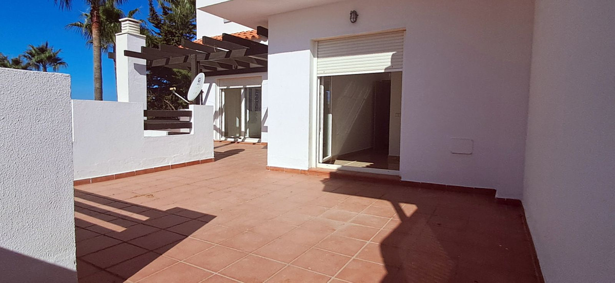 Appartement te koop in La Duquesa | 2 slaapkamers H5161276