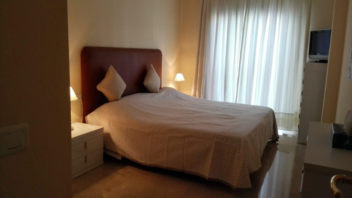 Appartement te koop in La Duquesa | 1 slaapkamers H5161408