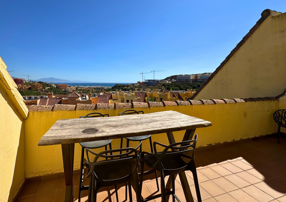 Penthouse te koop in La Duquesa | 2 slaapkamers H5161432