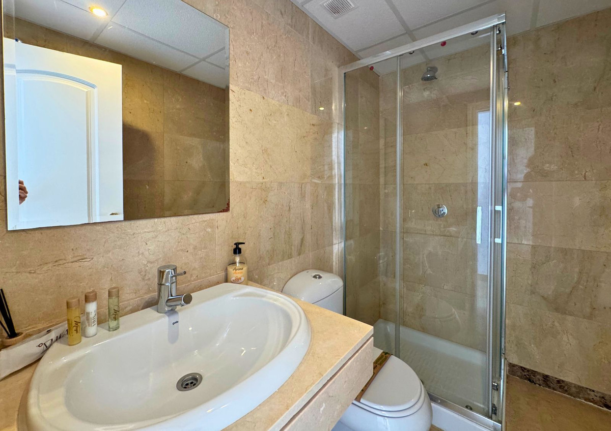 Penthouse te koop in La Duquesa | 2 slaapkamers H5161432