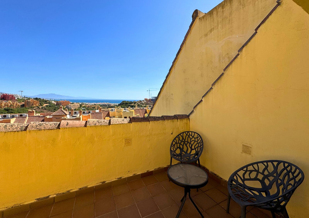 Penthouse te koop in La Duquesa | 2 slaapkamers H5161432
