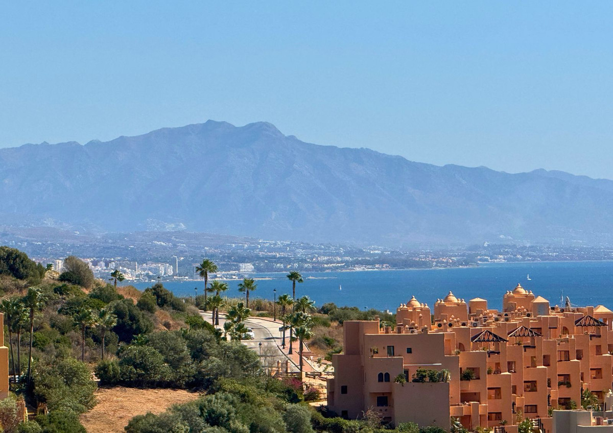 Penthouse te koop in La Duquesa | 2 slaapkamers H5161432