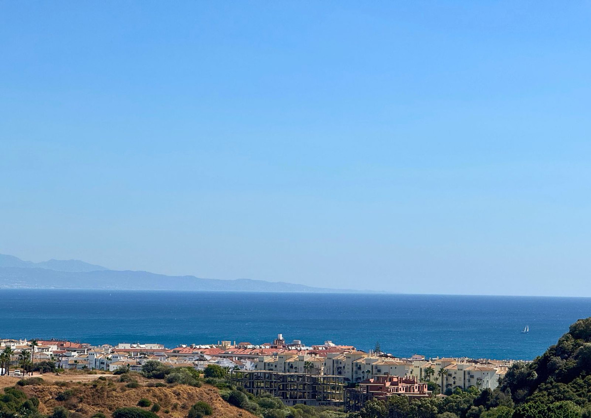 Penthouse te koop in La Duquesa | 2 slaapkamers H5161432