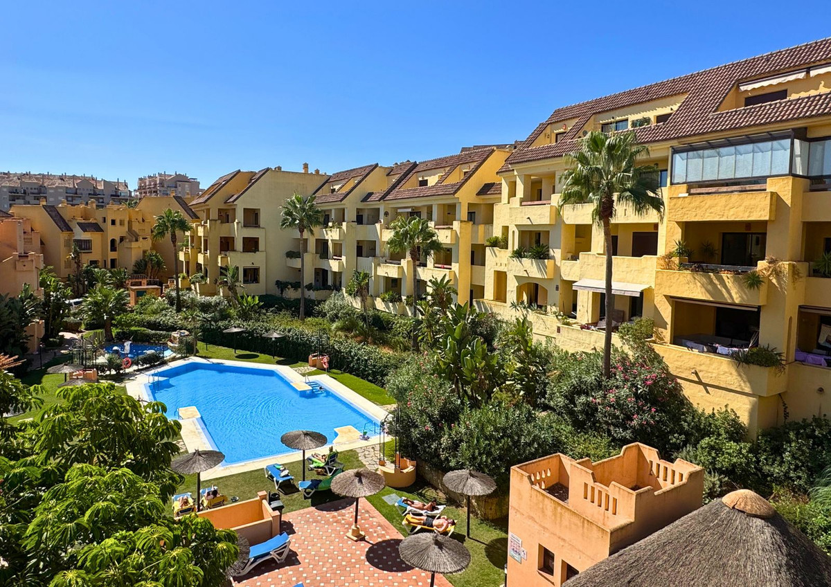 Penthouse te koop in La Duquesa | 2 slaapkamers H5161432