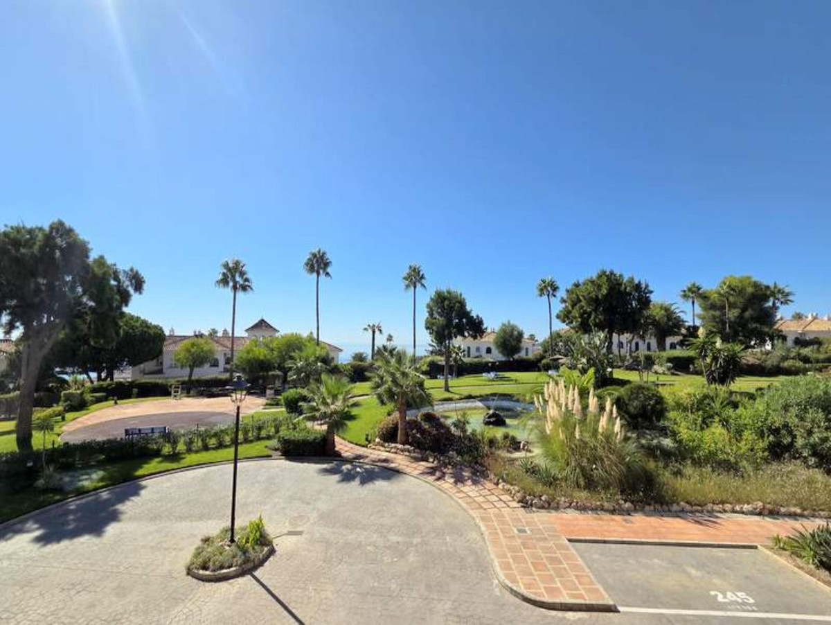 Appartement te koop in La Duquesa | 2 slaapkamers H5162350