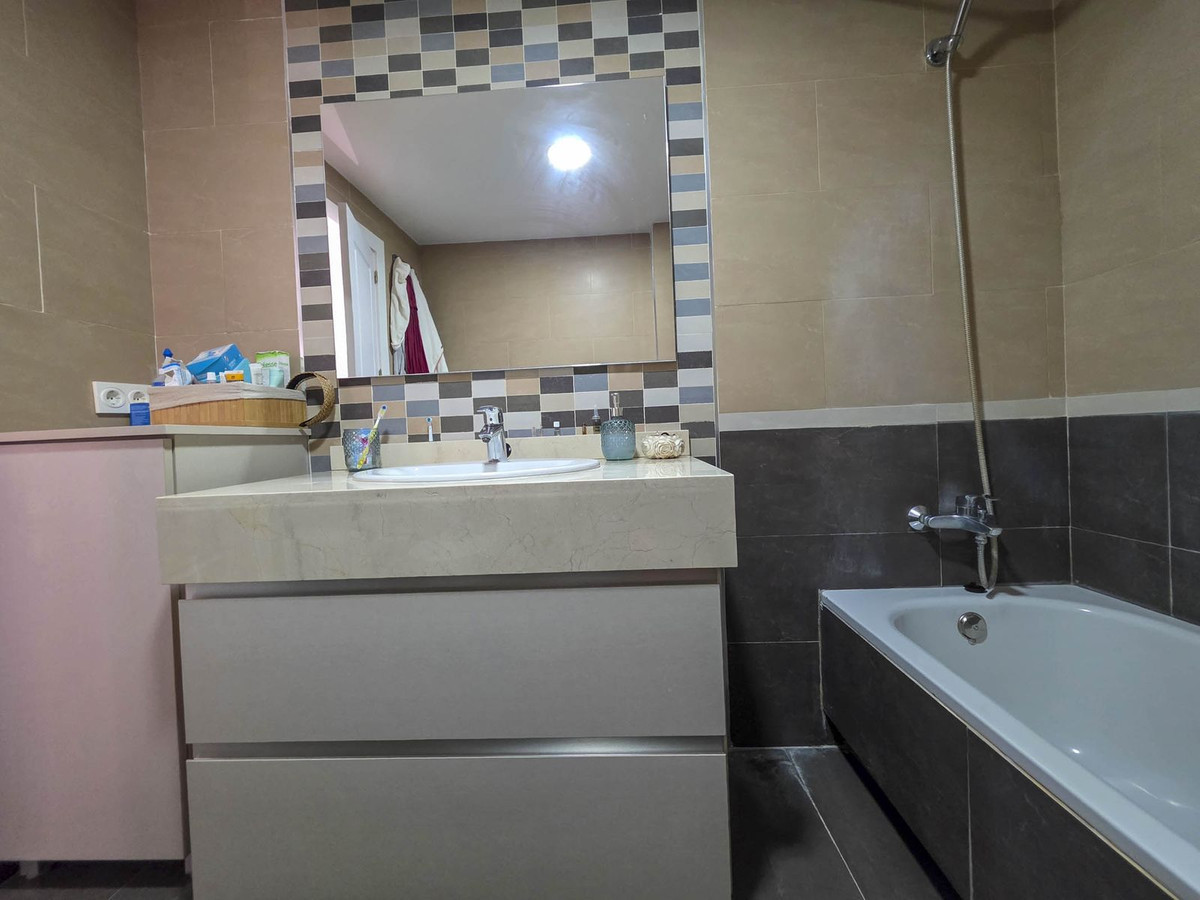 Property main view 33