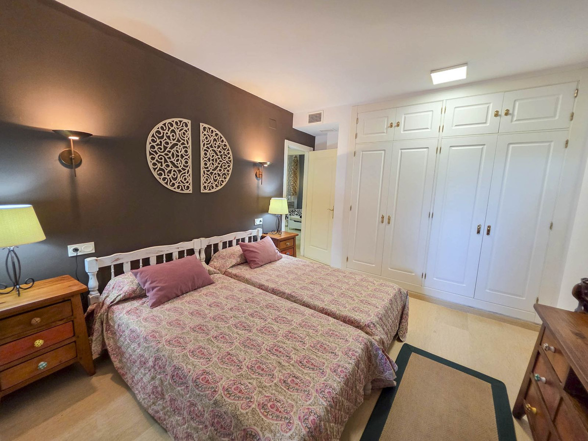 Property main view 44