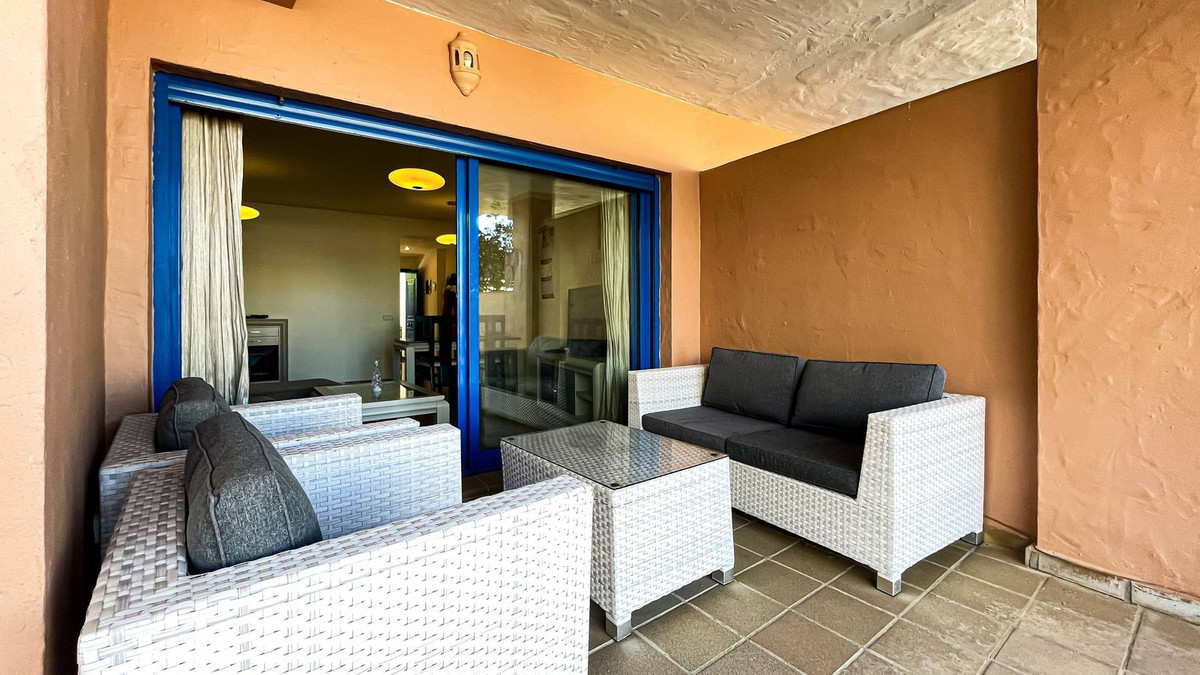 Appartement te koop in La Duquesa | 2 slaapkamers H5185234