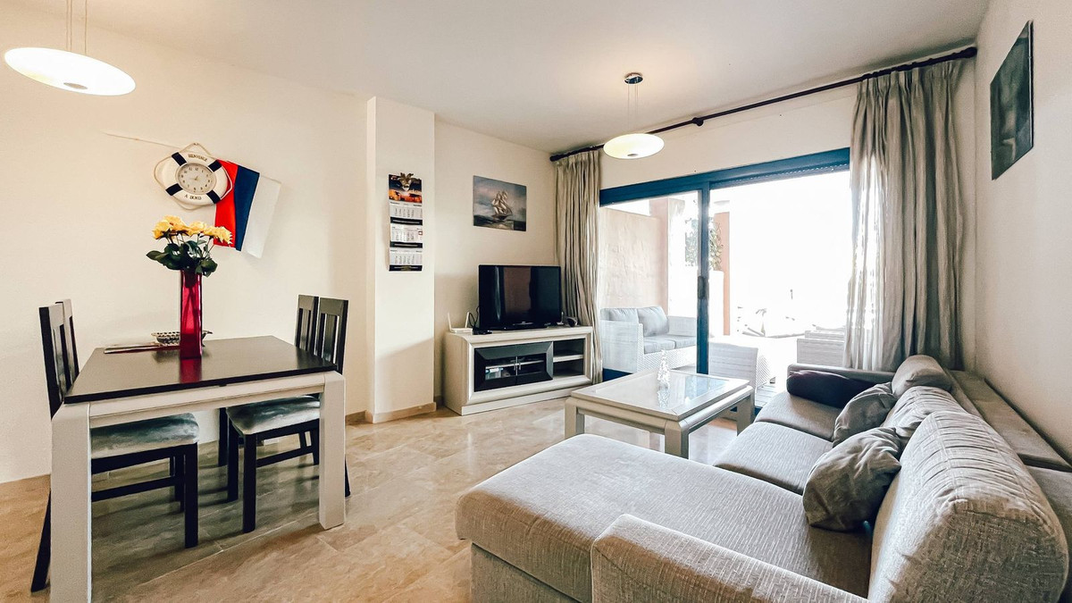 Appartement te koop in La Duquesa | 2 slaapkamers H5185234