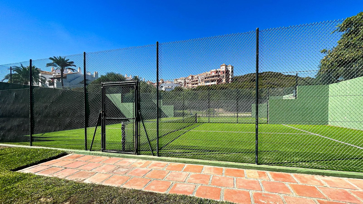 Appartement te koop in La Duquesa | 2 slaapkamers H5185234