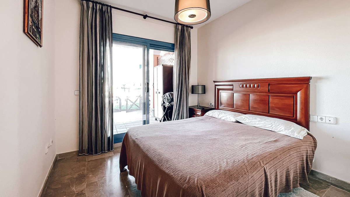 Appartement te koop in La Duquesa | 2 slaapkamers H5185234