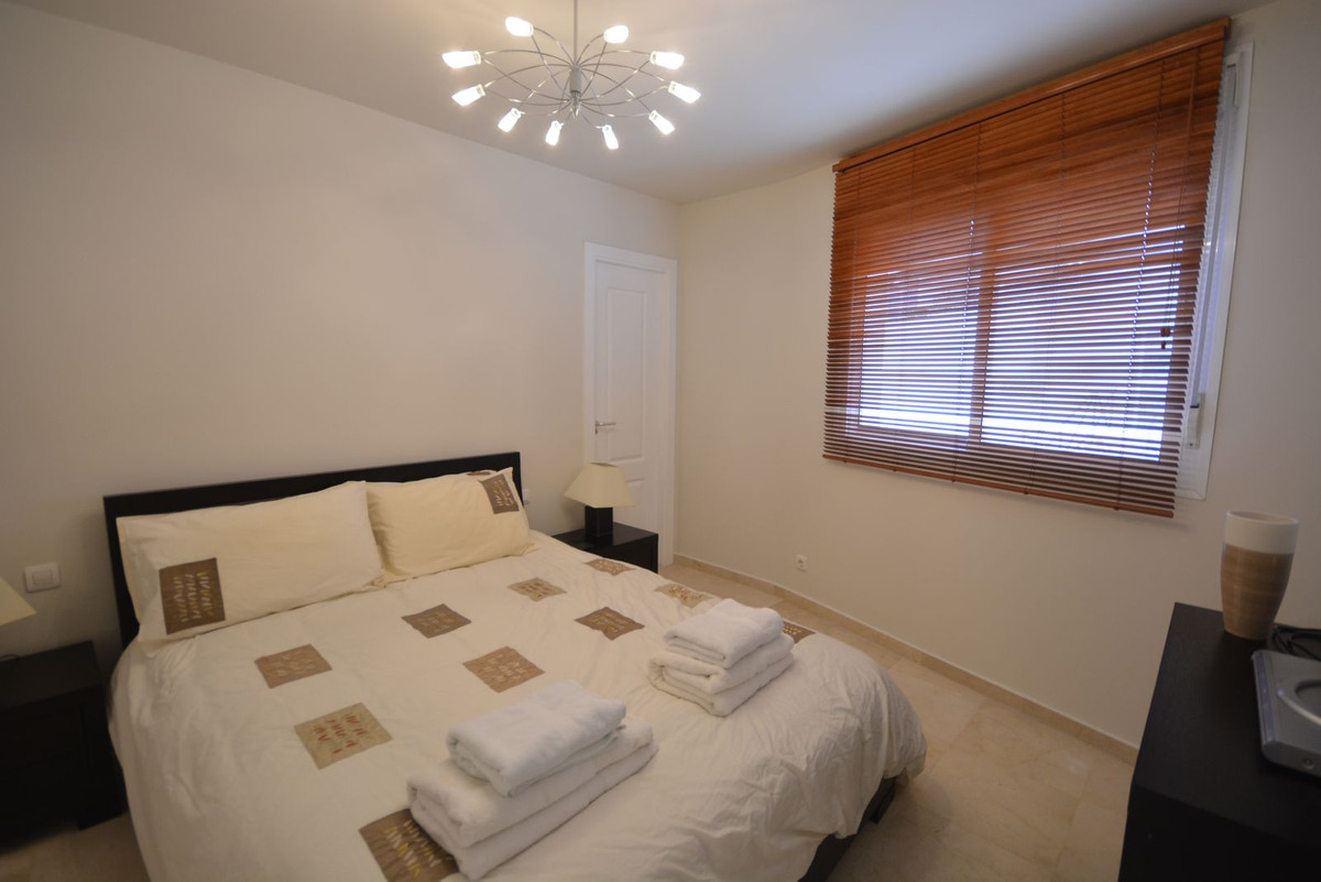 Appartement te koop in La Duquesa | 4 slaapkamers H5253895