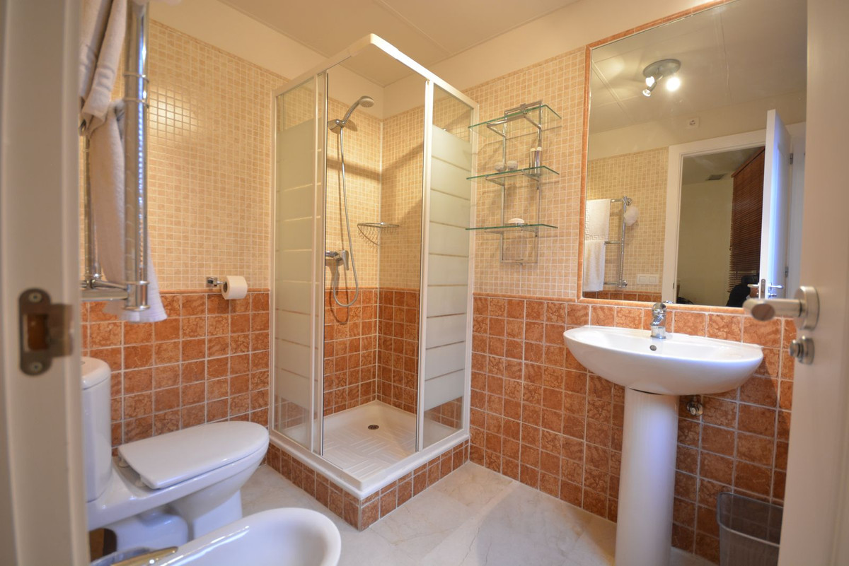 Appartement te koop in La Duquesa | 4 slaapkamers H5253895