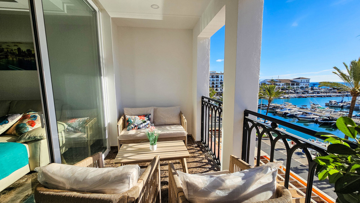 Appartement te koop in La Duquesa | 2 slaapkamers H5256424