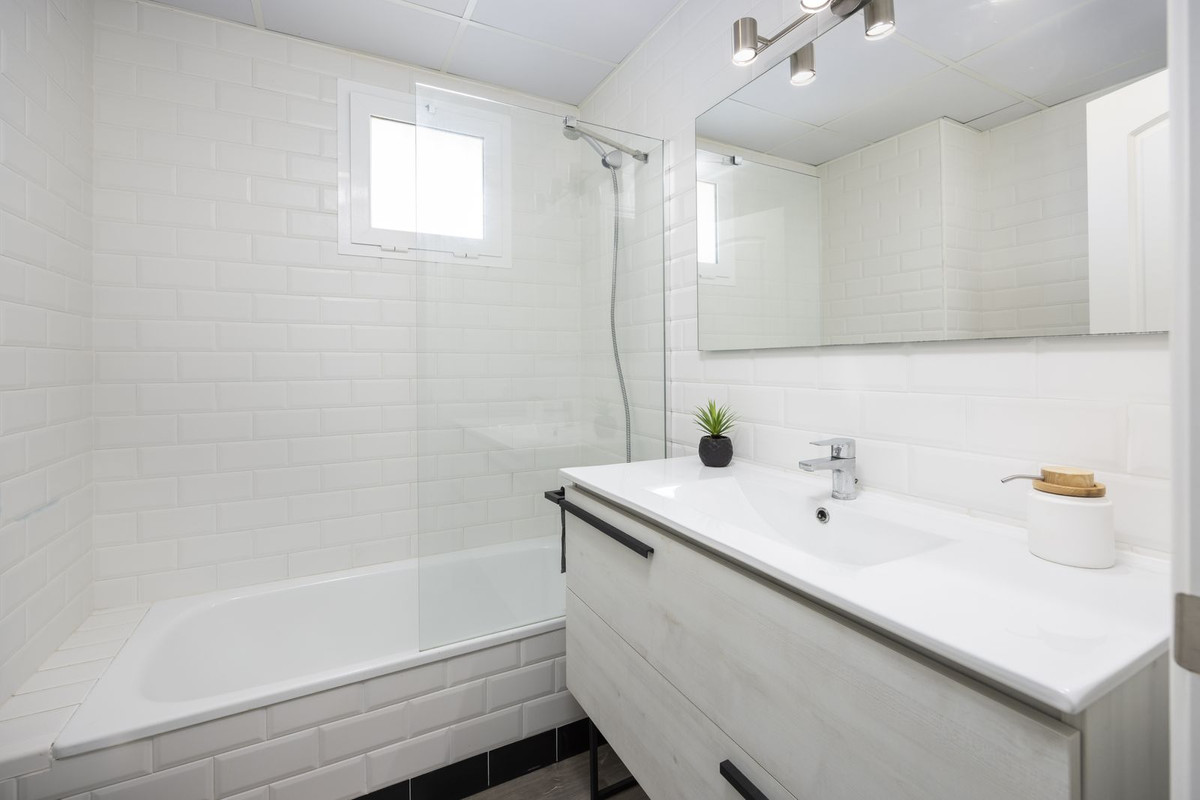 Appartement te koop in La Duquesa | 2 slaapkamers H5258053