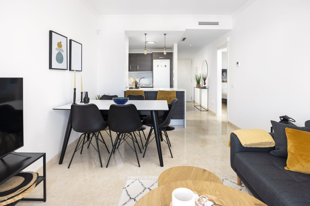 Appartement te koop in La Duquesa | 2 slaapkamers H5258053