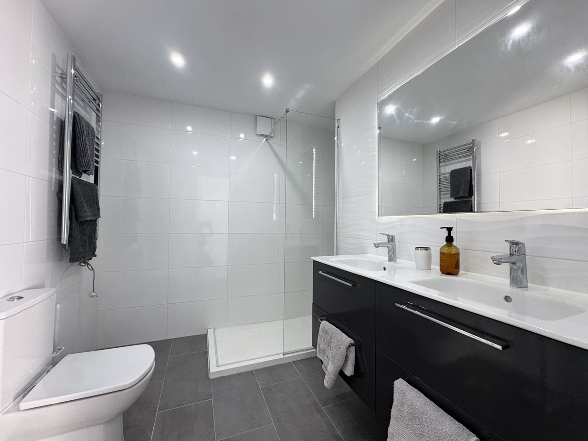 Appartement te koop in La Duquesa | 2 slaapkamers H5264971