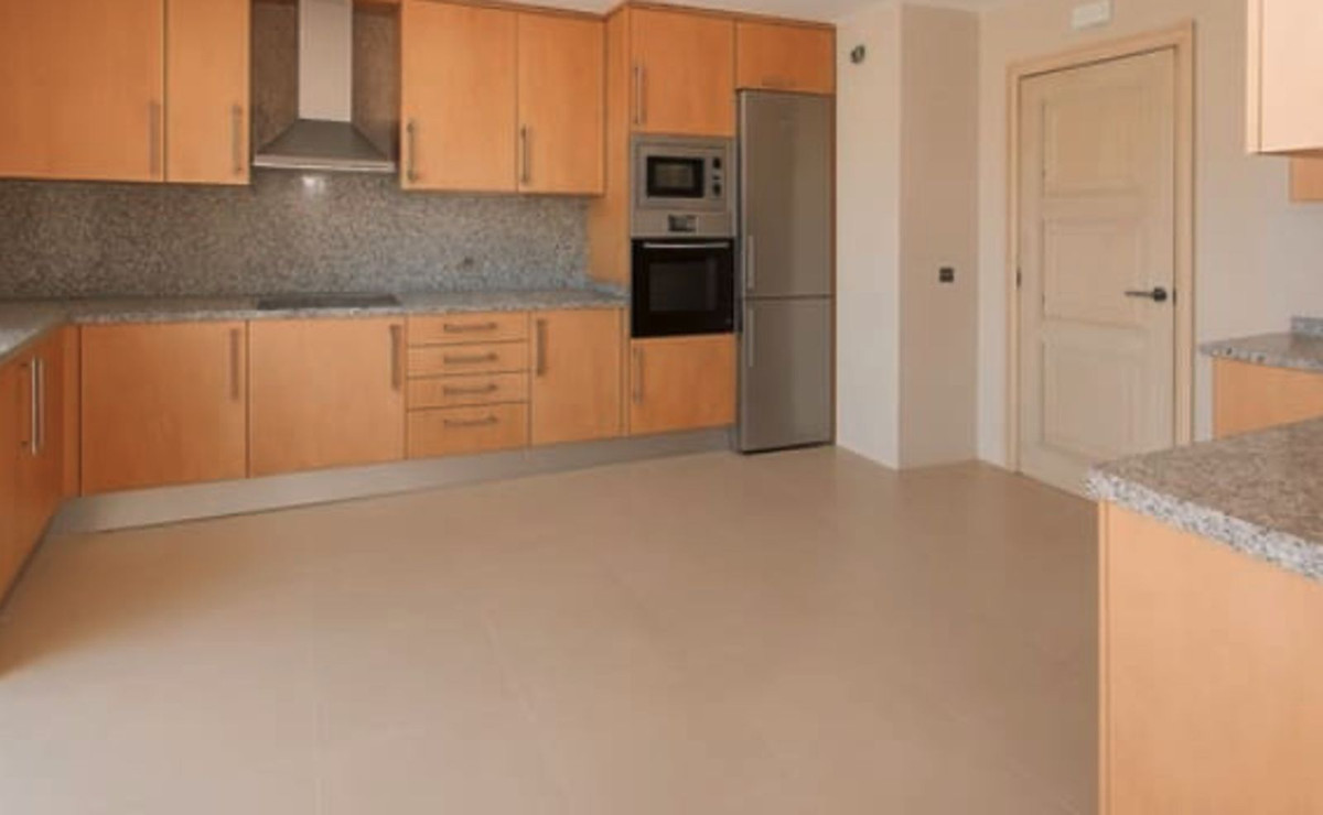 Penthouse te koop in La Duquesa | 3 slaapkamers H5271049