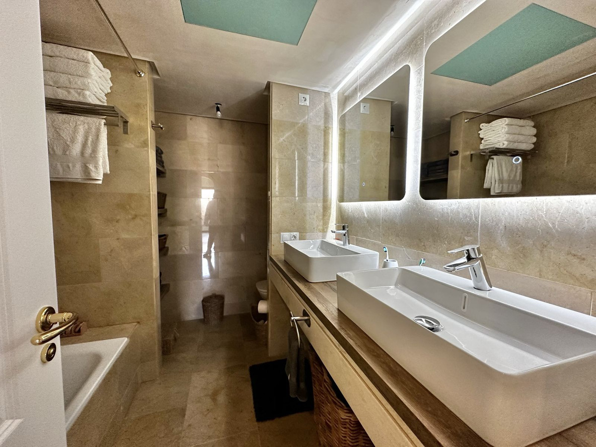 Penthouse te koop in La Duquesa | 3 slaapkamers H5271502