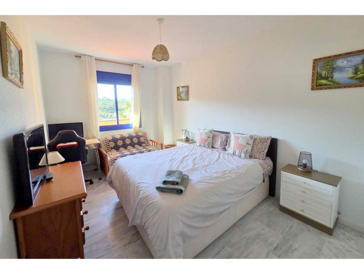 Appartement te koop in La Duquesa | 2 slaapkamers H5274106