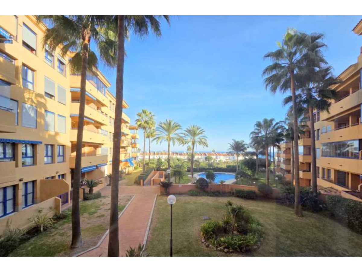 Appartement te koop in La Duquesa | 2 slaapkamers H5274106