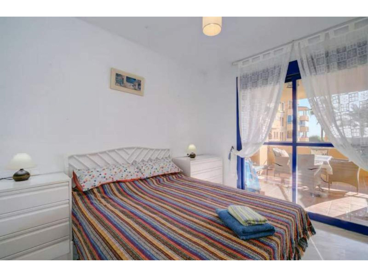 Appartement te koop in La Duquesa | 2 slaapkamers H5274106