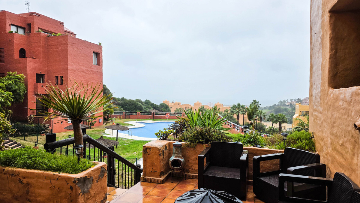 Appartement te koop in La Duquesa | 2 slaapkamers H5293186