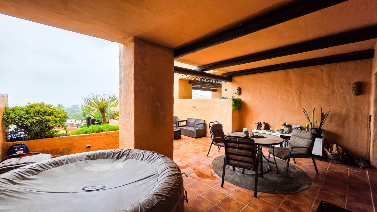 Appartement te koop in La Duquesa | 2 slaapkamers H5293186