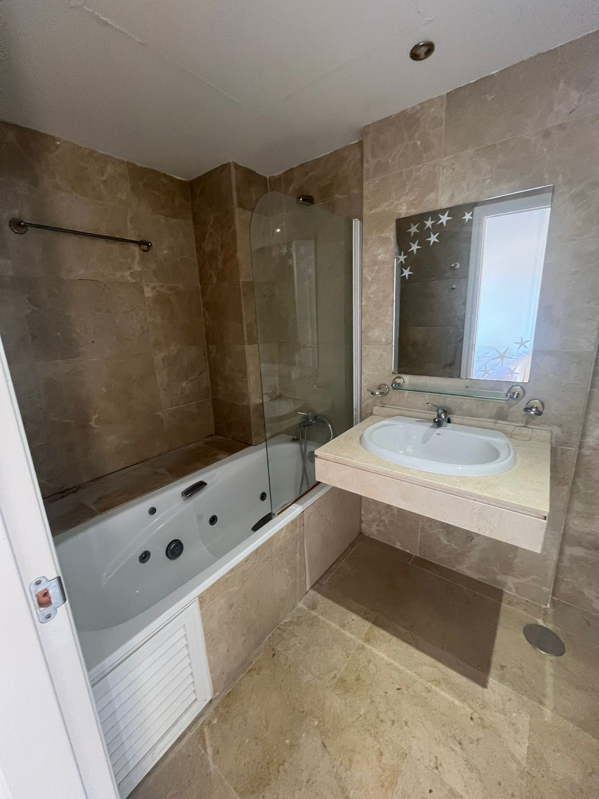 Property main view 16