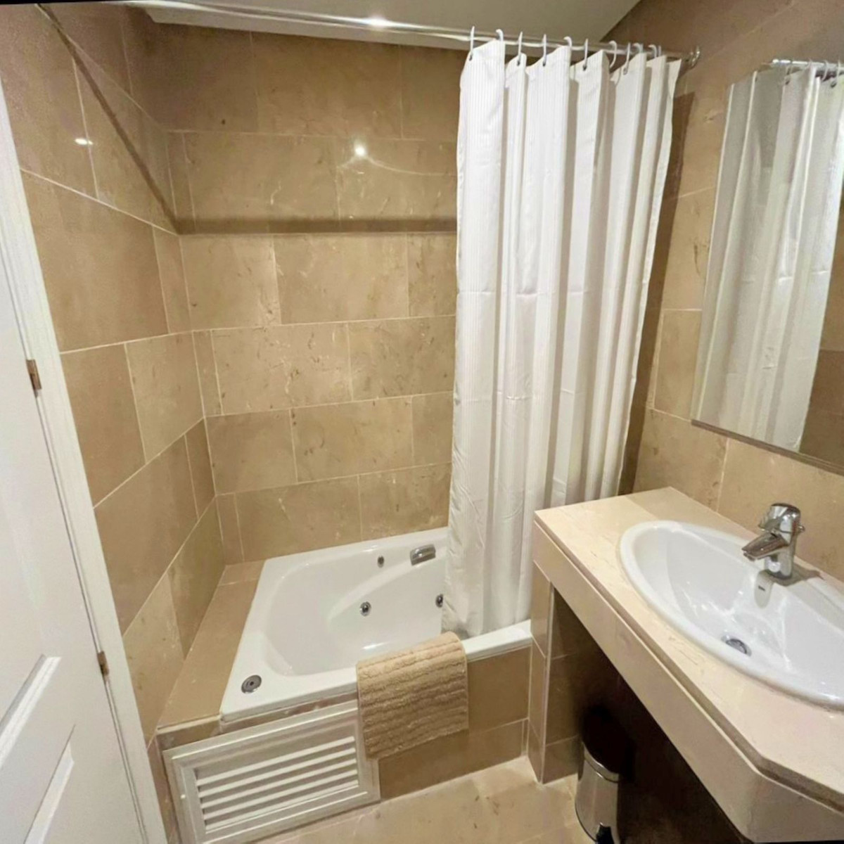 Huis te koop in La Duquesa | 2 slaapkamers H5296801