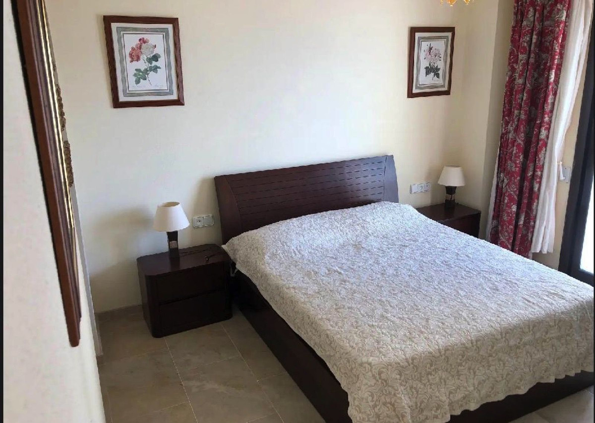 Appartement te koop in La Duquesa | 3 slaapkamers H5299756