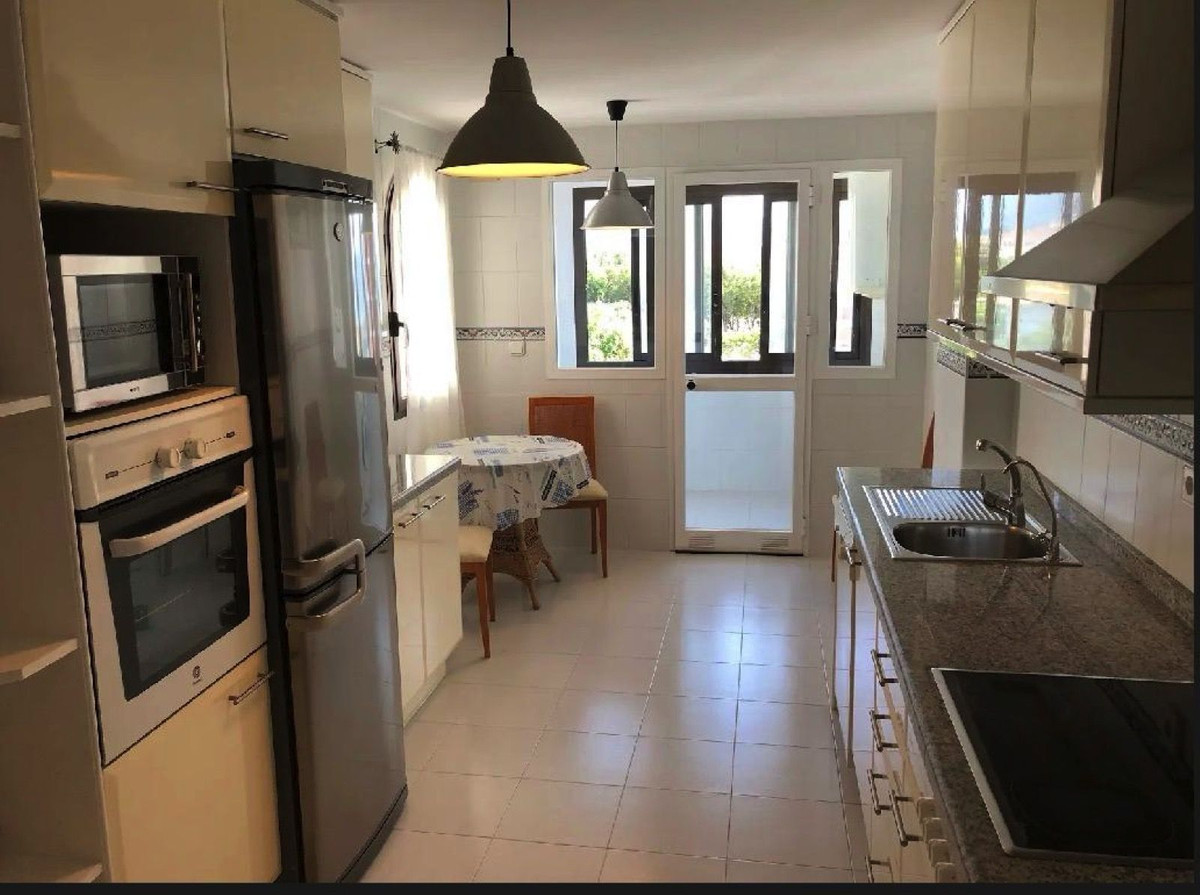 Appartement te koop in La Duquesa | 3 slaapkamers H5299756