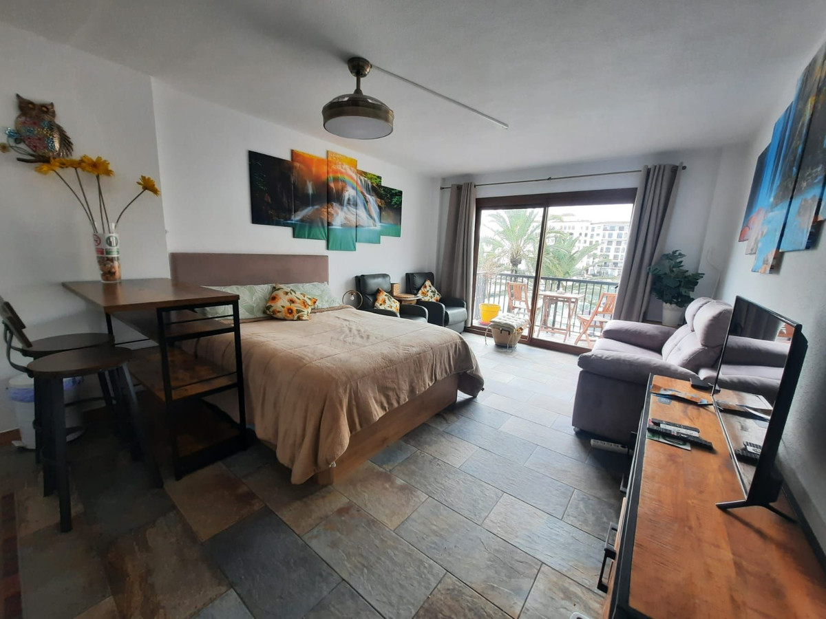 Appartement te koop in La Duquesa | 0 slaapkamers H5300374