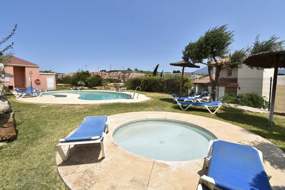 Appartement te koop in La Duquesa | 3 slaapkamers H5307160