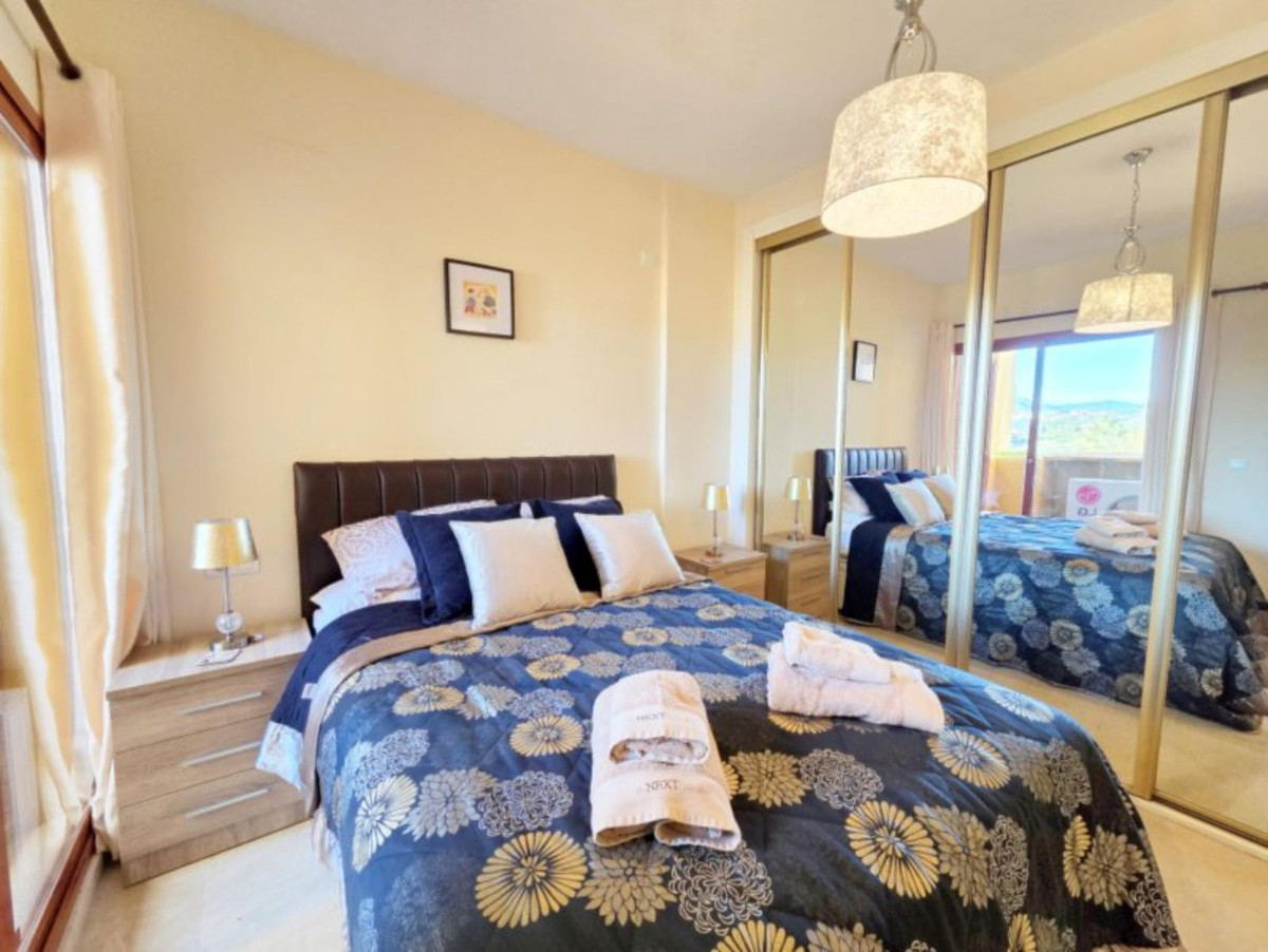 Appartement te koop in La Duquesa | 2 slaapkamers H5307295