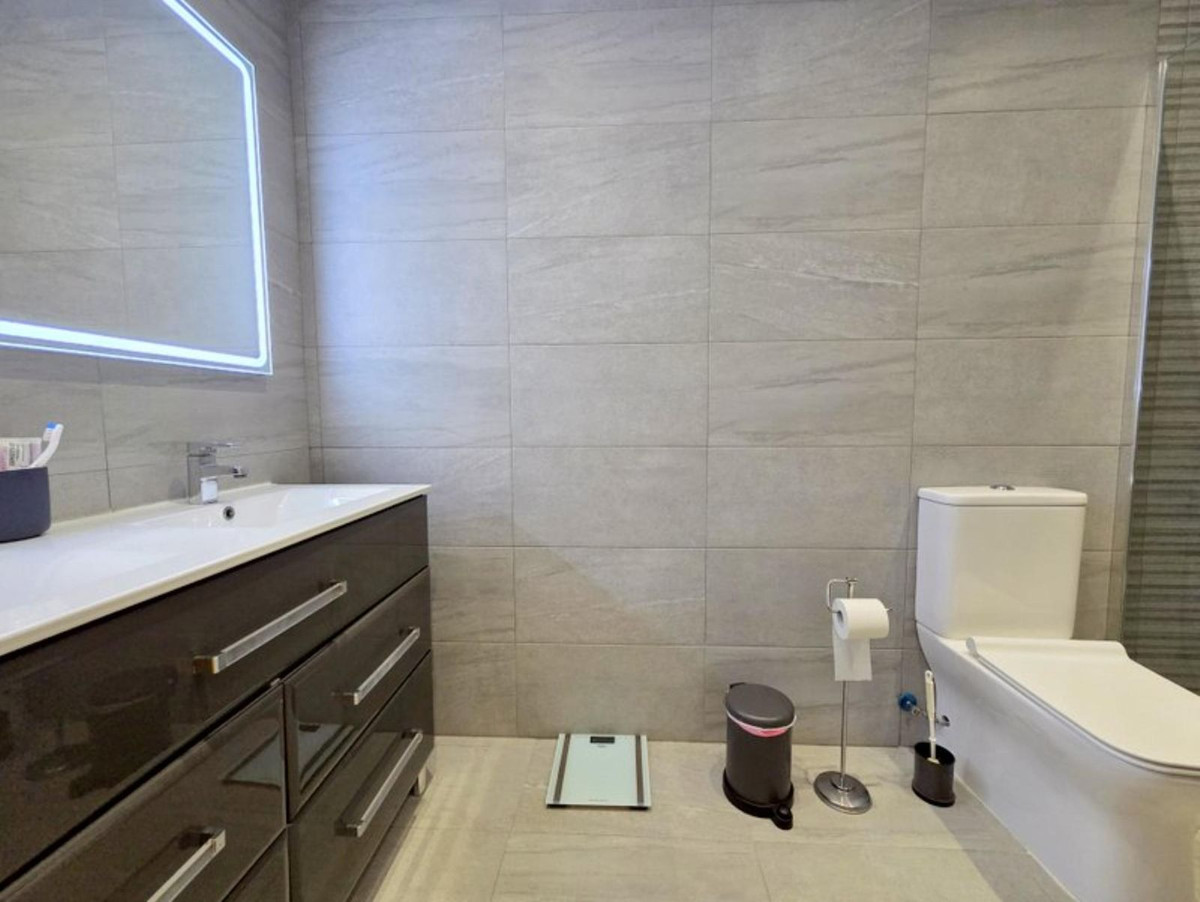 Appartement te koop in La Duquesa | 2 slaapkamers H5307295