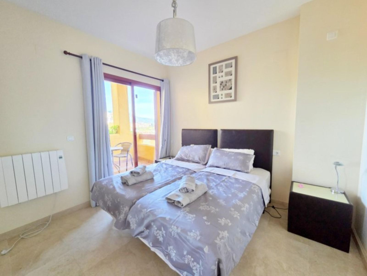 Appartement te koop in La Duquesa | 2 slaapkamers H5307295