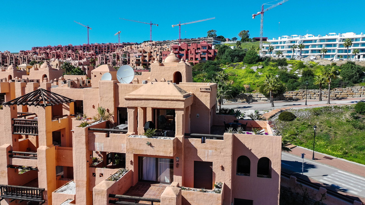 Penthouse te koop in La Duquesa | 3 slaapkamers H5308285