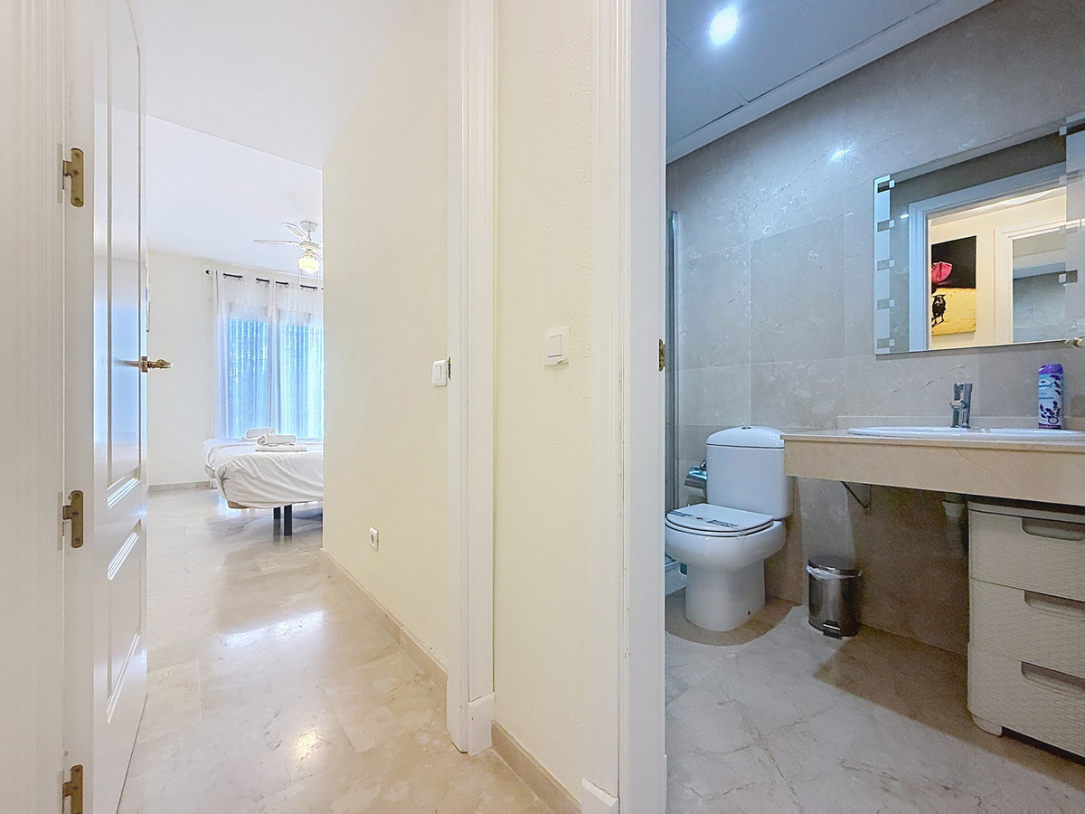 Appartement te koop in La Duquesa | 2 slaapkamers H5314747